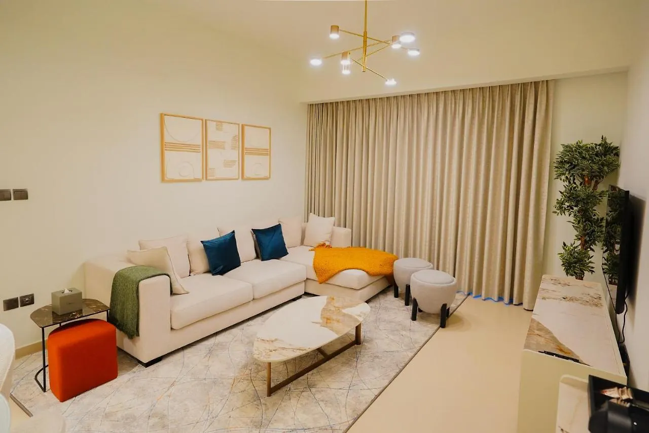 Citihome-1Br In Act One With Burj Khalifa View At Pool Dubai Apartment